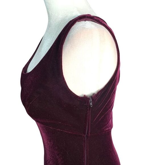 Vintage 90s Maxi Dress Burgundy Velvet Gown Criss-Cross Open Back Column Prom - Picture 5 of 14